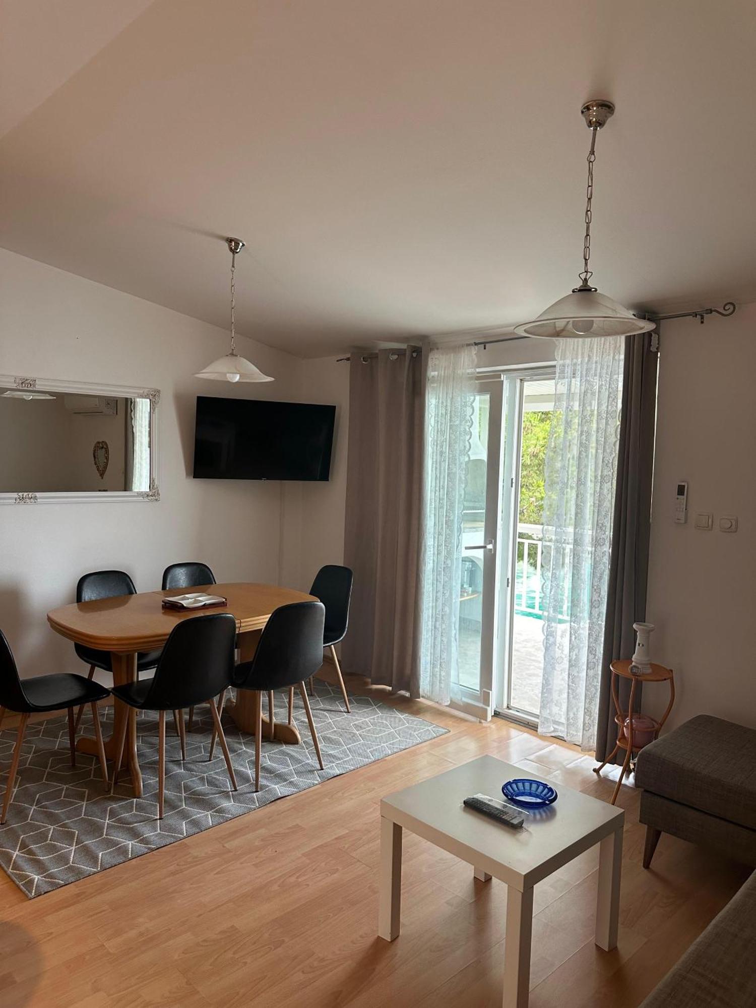 Apartman Bebic เคล็ค ภายนอก รูปภาพ